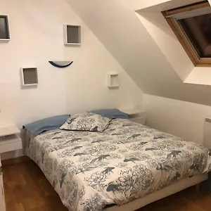  Hébergement de vacances Maison 4 France